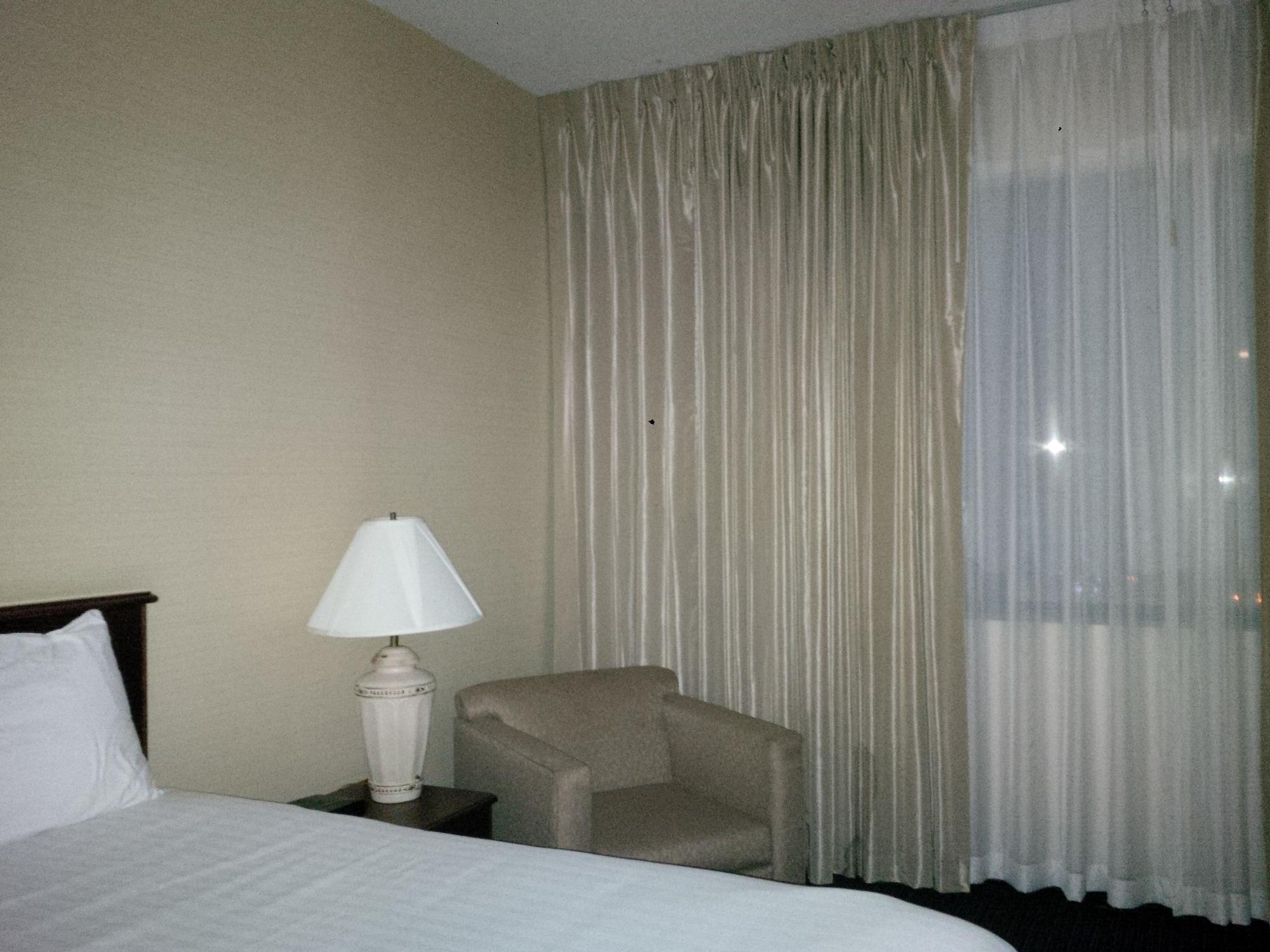 Maron Hotel & Suites Danbury Exteriér fotografie