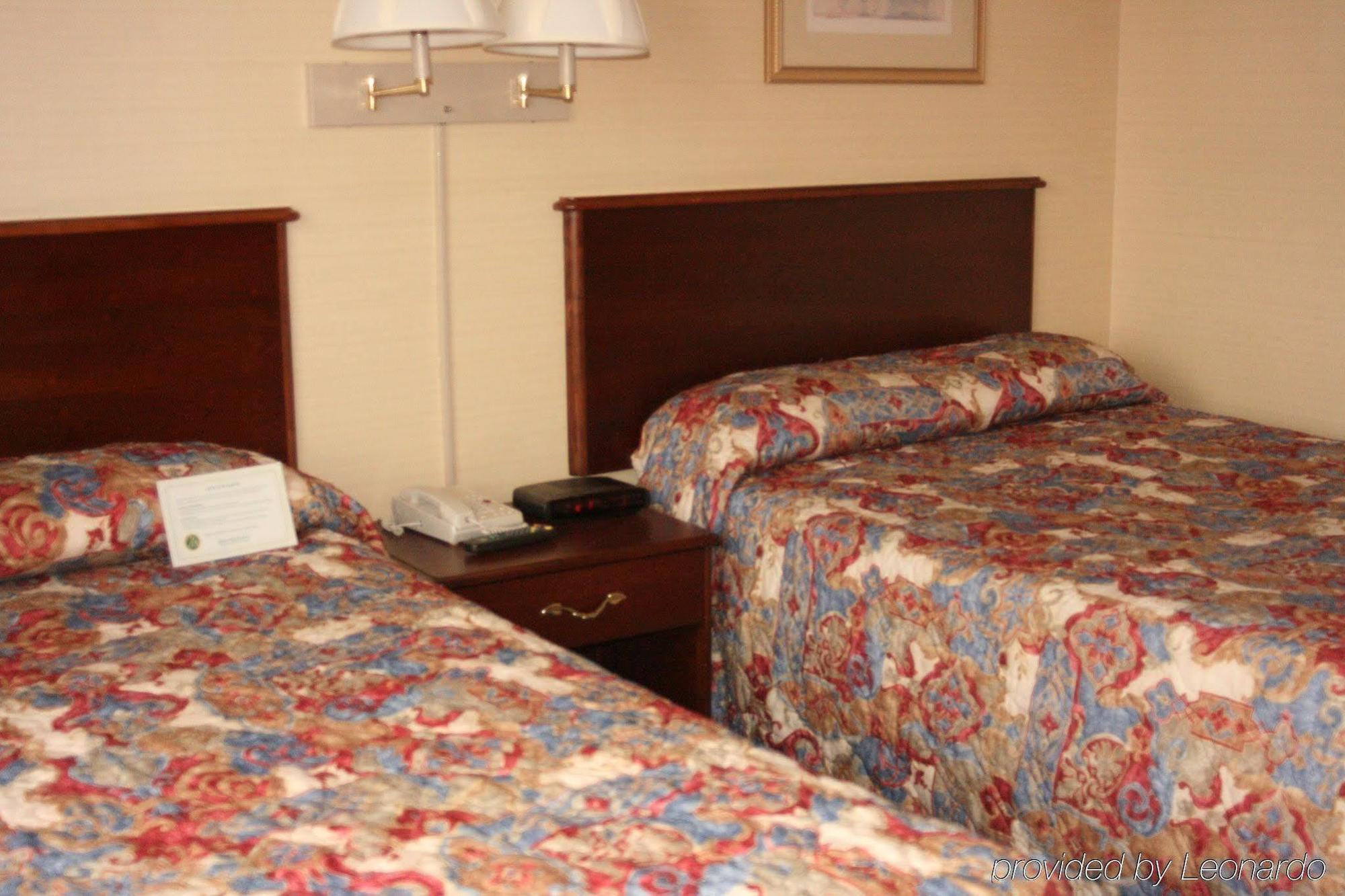 Maron Hotel & Suites Danbury Pokoj fotografie